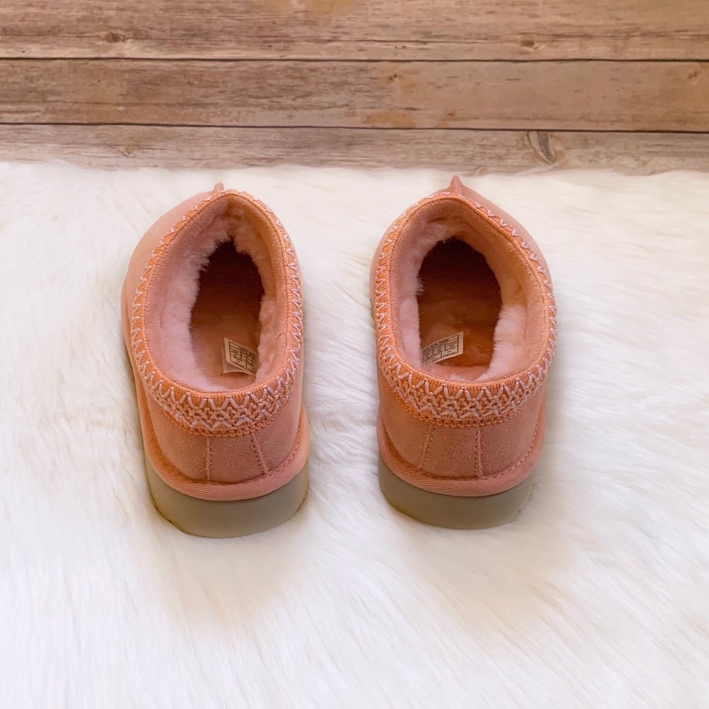 UGG Tasman Slipper For Outdoor/Indoor Use - Picture 5 of 8